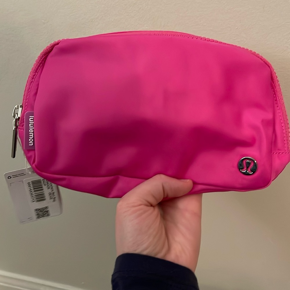 LULULEMON Belt Bag